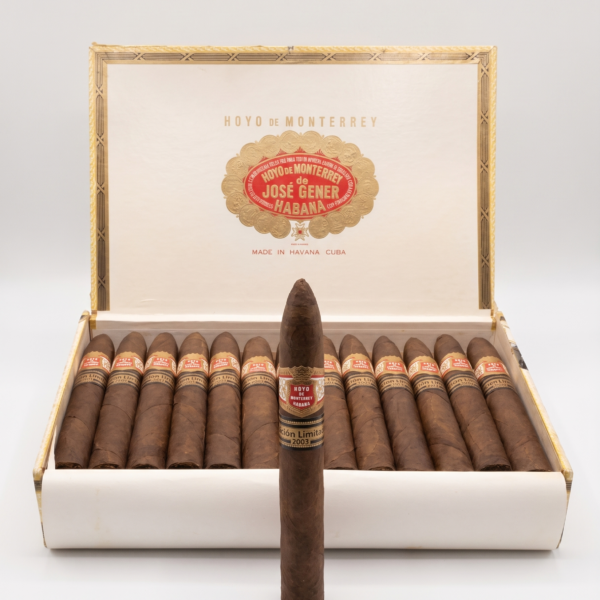 Hoyo de Monterrey Piramides Edicion Limitada 2003
